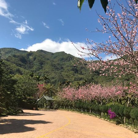 溪頭吉野民宿ji-Ye Lugu Buitenkant foto